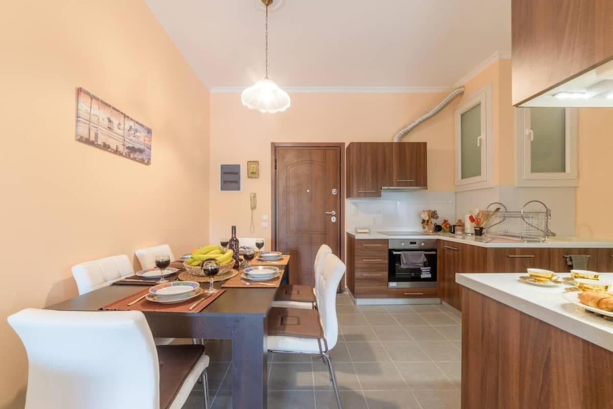 Bright Newly Renovated Apt Near Beach & Center+Ac Anemomylos Exterior photo